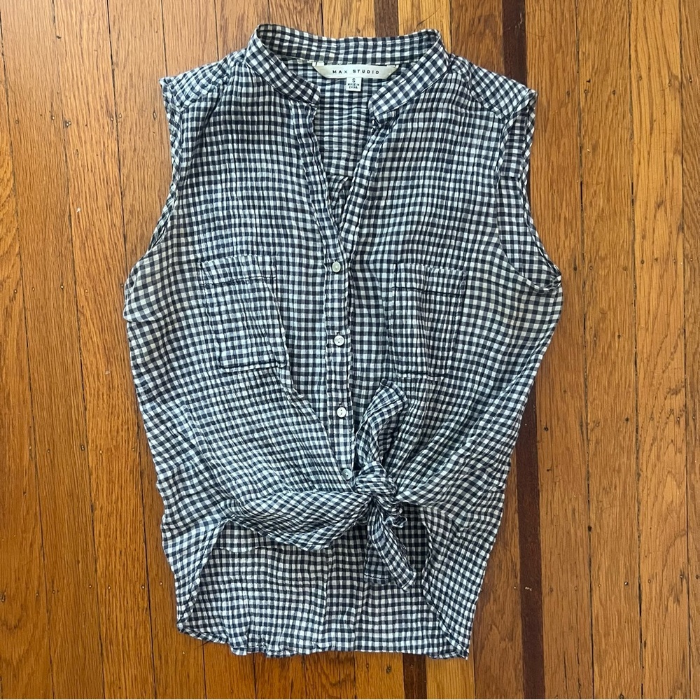 Max Studio gingham blue tank button front tie top shirt s small EUC